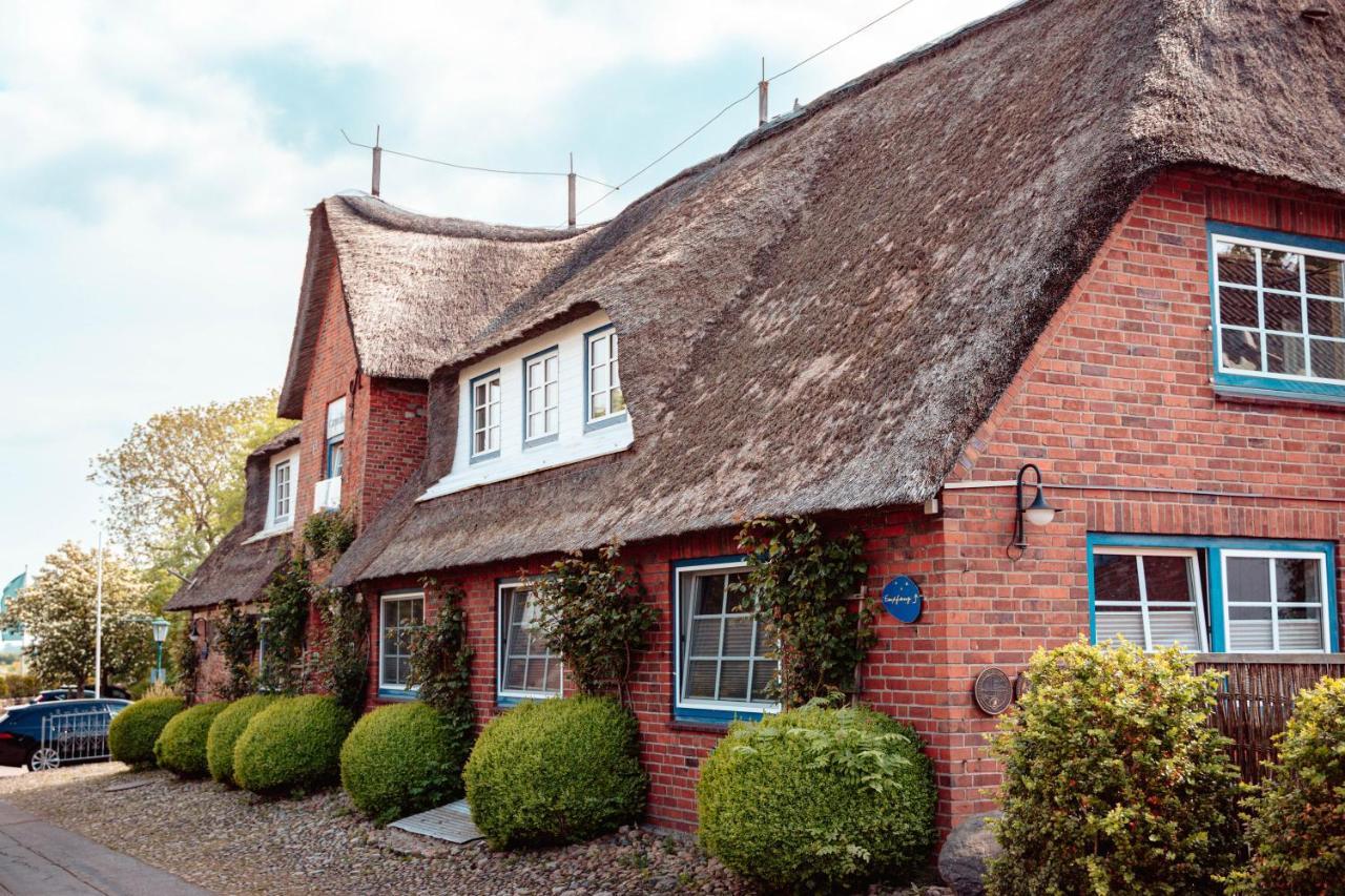 Danners Landhaus Oevenum Exterior photo